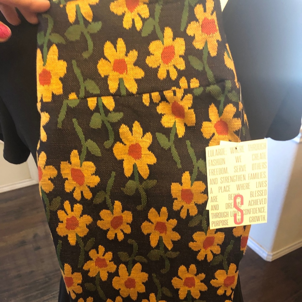Lularoe Cassie